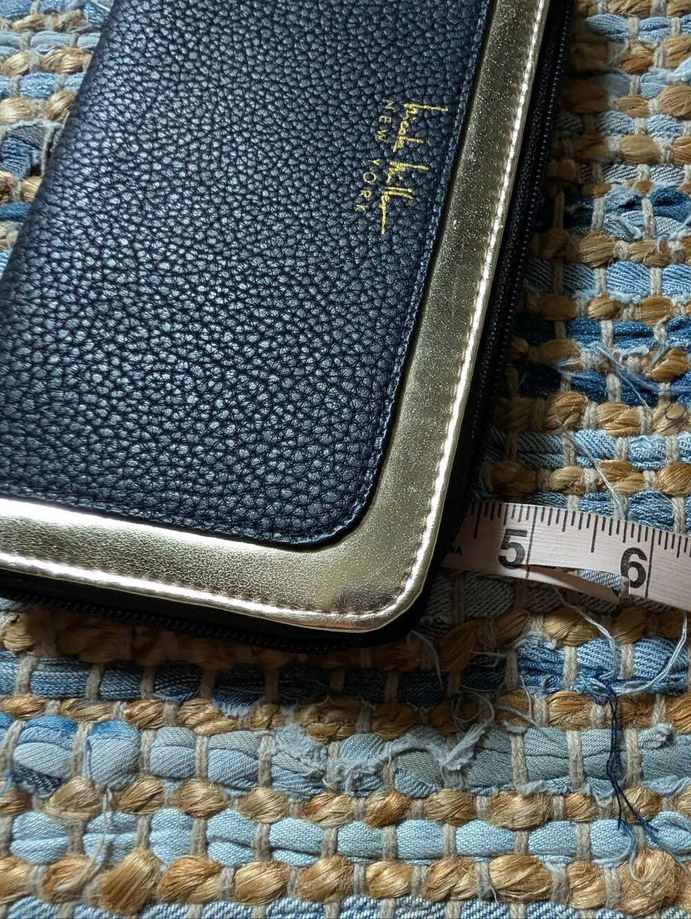 Nicole Miller New York Wallet Black Gold Zip Around Leopard Continental